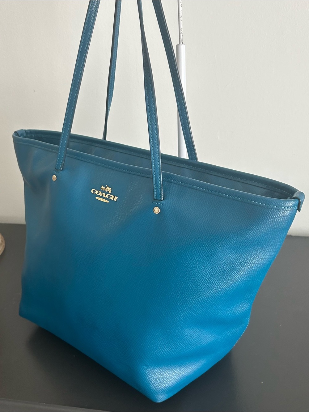 Coach Turquoise Teal Pebbled Leather Tote zip top structured shoulder bag - Picture 6 of 11